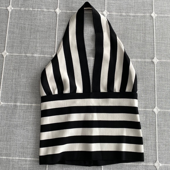 Plunge halter top - size 8 - Picture 1 of 3